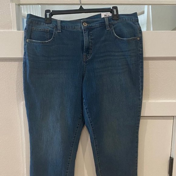Style&Co Women’s Denim Blue Slim Leg Distressed Pants, Size 18W main image 0